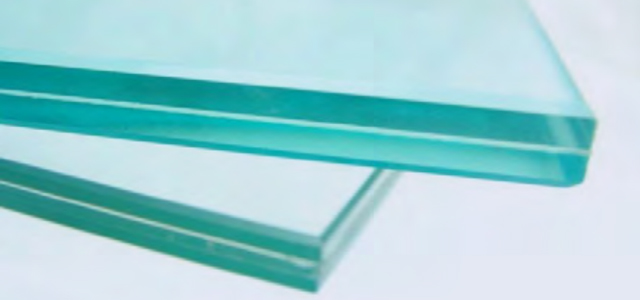 福建標(biāo)茂玻璃制品小編教你如何挑選夾層玻璃。